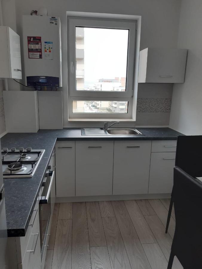Flor Apartaments เตอร์กู-มูเรช ภายนอก รูปภาพ