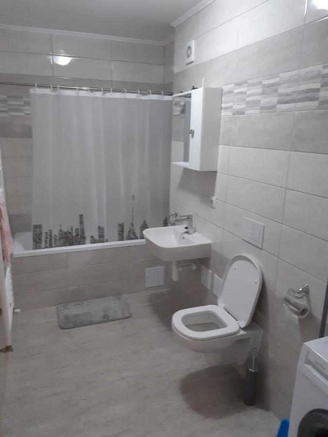 Flor Apartaments เตอร์กู-มูเรช ภายนอก รูปภาพ