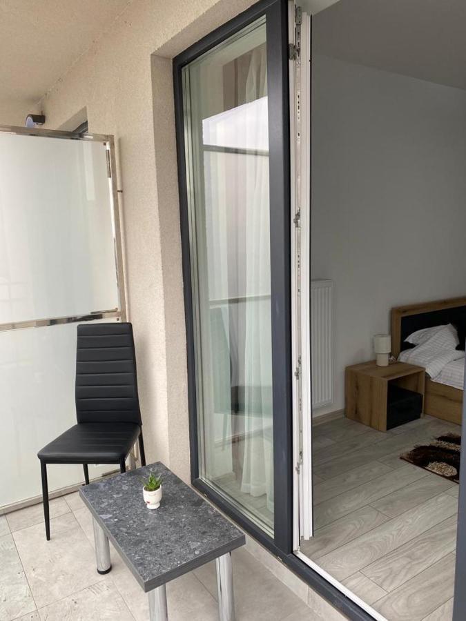 Flor Apartaments เตอร์กู-มูเรช ภายนอก รูปภาพ