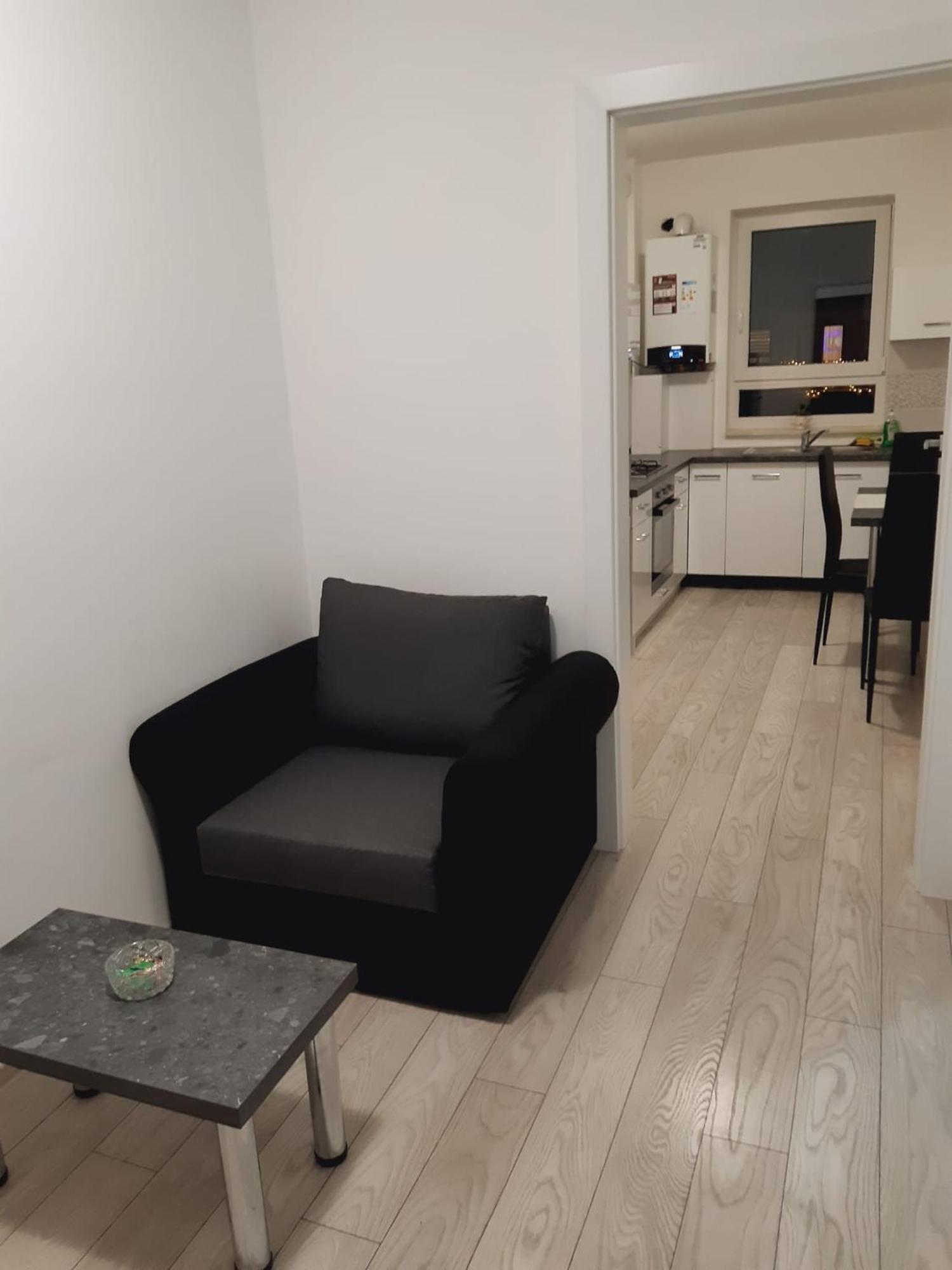 Flor Apartaments เตอร์กู-มูเรช ภายนอก รูปภาพ